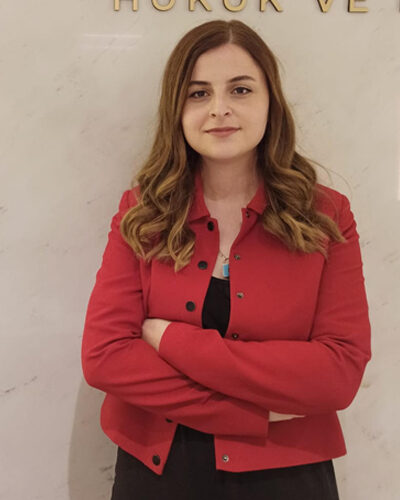 Avukat Eylül Özdemir